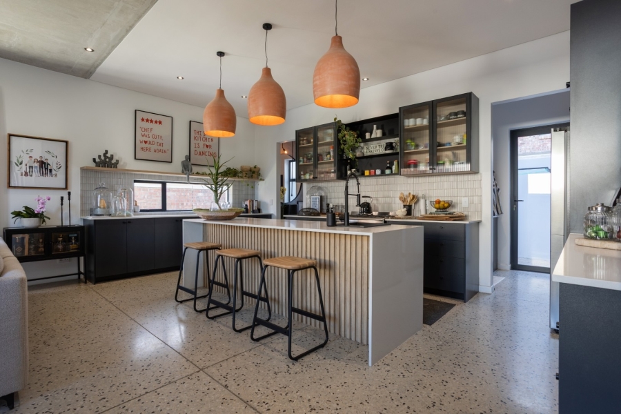 3 Bedroom Property for Sale in Lemoenkloof Western Cape